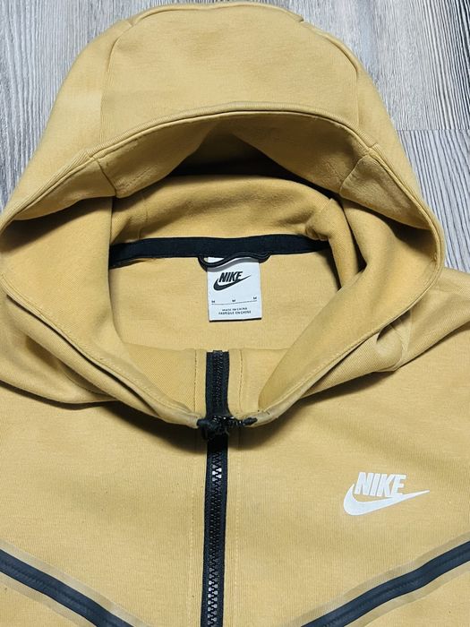 Hanorac Nike Tech Maro marime M