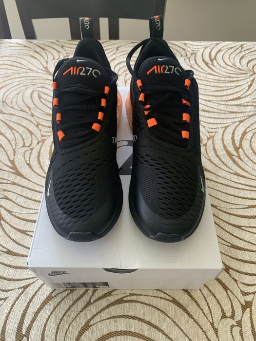 Sneakersi Nike Air Max 270 marime 43 - Potrivire 27-27.5 cm (42) - NOI