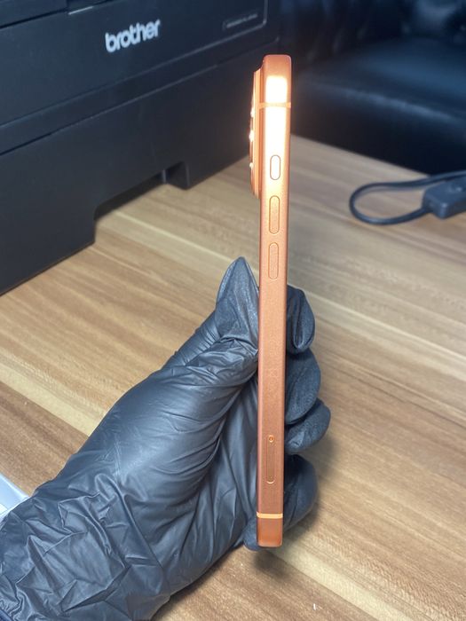 iPhone 17 Pro Max • 1 TB • Cosmic Orange / Cod produs: 1984