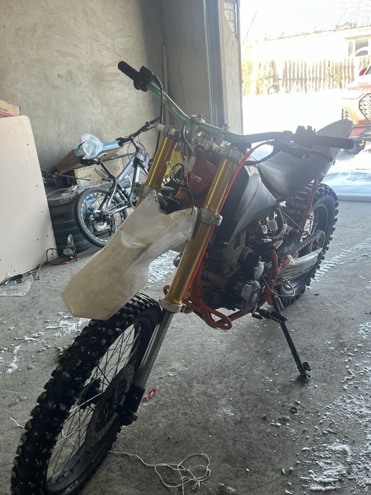 Эндуро 250 куб на ходу