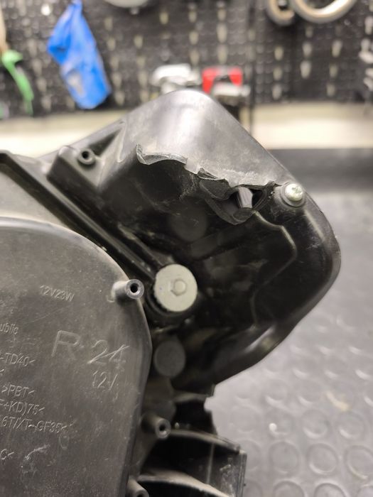 Фар suzuki vitara