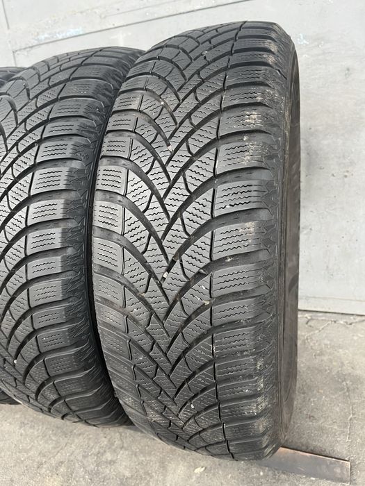 4 бр. зимни гуми 195/65/15 Semperit 2x7 mm 2x5-6 mm DOT 4622/3021