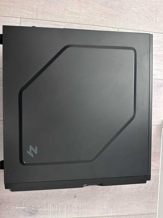 Sistem PC complet (AMD - ASUS(MB)-16GB RAM-NVIDIA-SSD-ZALMAN) de buget