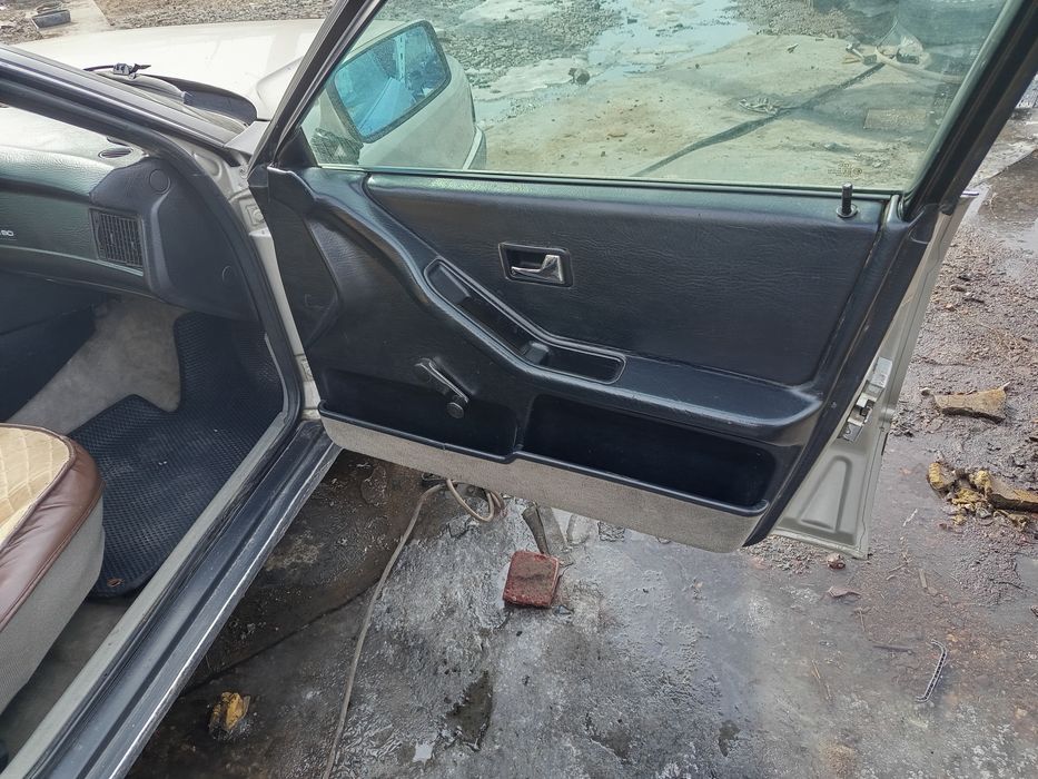 Ауди 80 б3 по запчастям