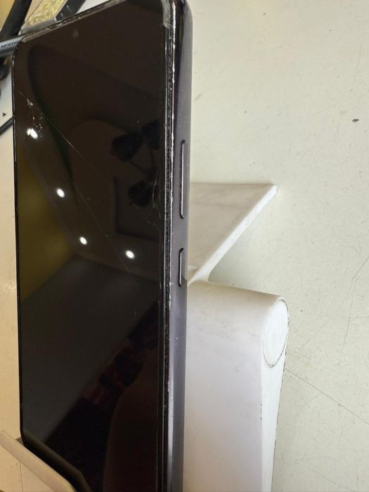 Продам samsung s22