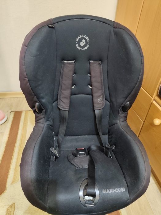 Детско столче за кола Maxi-cosi 45 евро