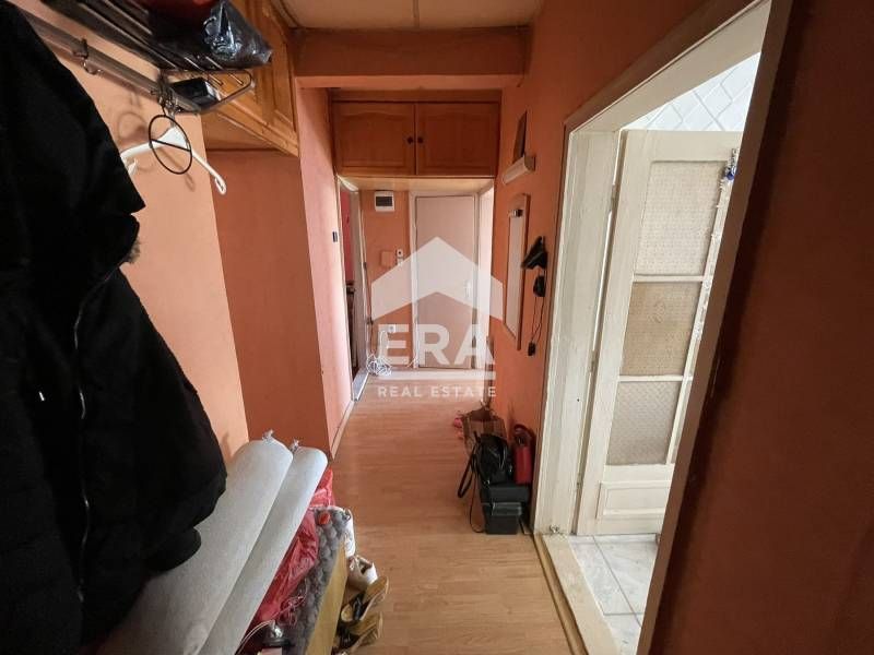 Продава се Тристаен апартамент в Добрич, Христо Ботев - 78 кв.м за 961 €/кв.м - Снимка #5