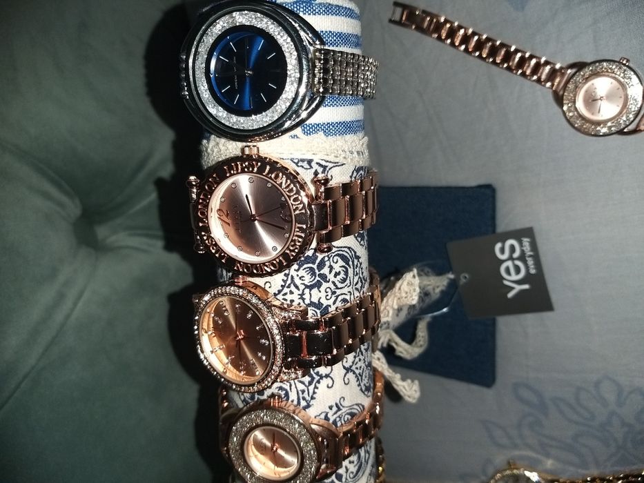 Ceas dama nou cu eticheta