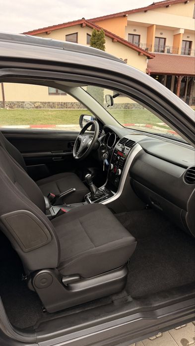 Suzuk Grand Vitara 1.6Benzina 102cp 4x4 An 2010 Euro 5 Klima