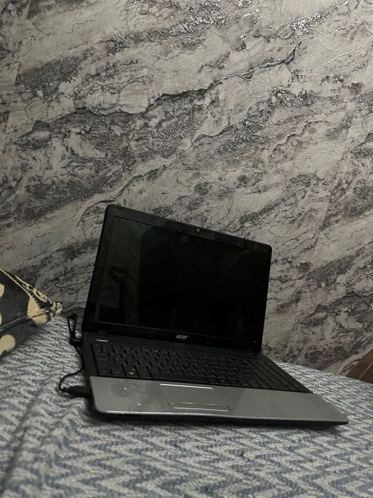 Acer ноутбук продам