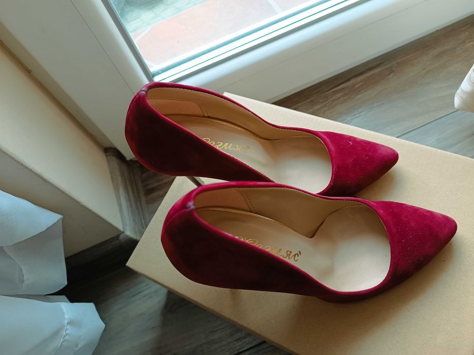 Дамски обувки на ток