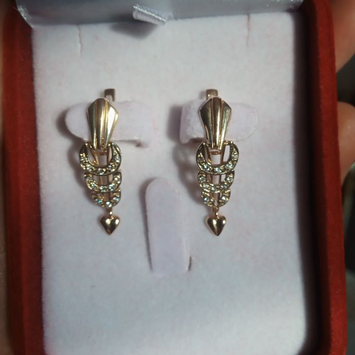 Серьги золотые  молодёжные