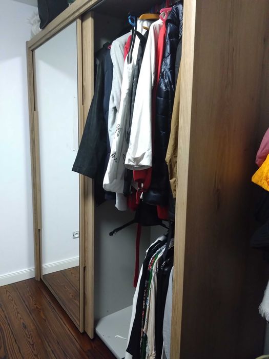 Șifonier două uși oglinda