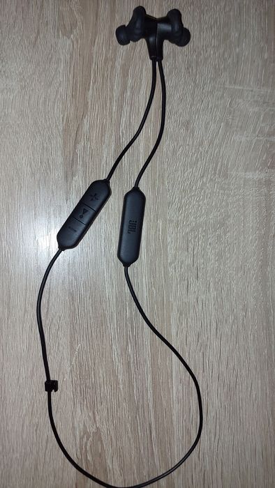 Vand Casti sport in-ear JBL Endurance Run 2, Bluetooth