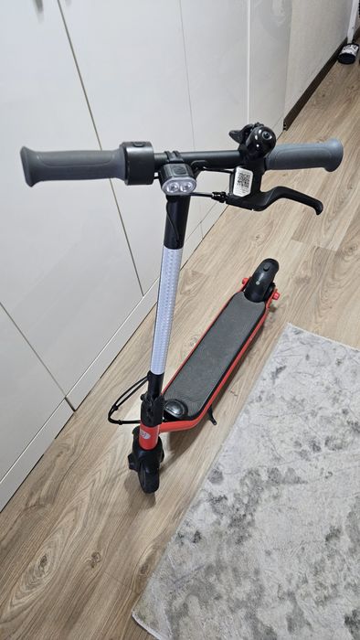 Ninebot KickScooter ZING C15E — Отличное состояние