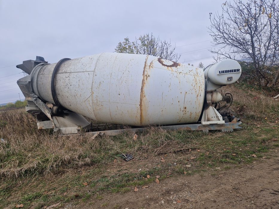 De vanzare ou , suprastructuri cifa ,autobetoniera mai multe modele de 9m3 de 8.5 m3 de 10 m3