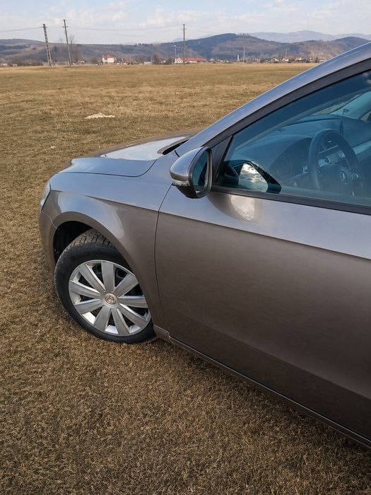 Vând Wv Passat B7