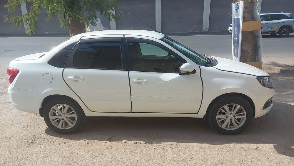 Lada granta 2019 restayling