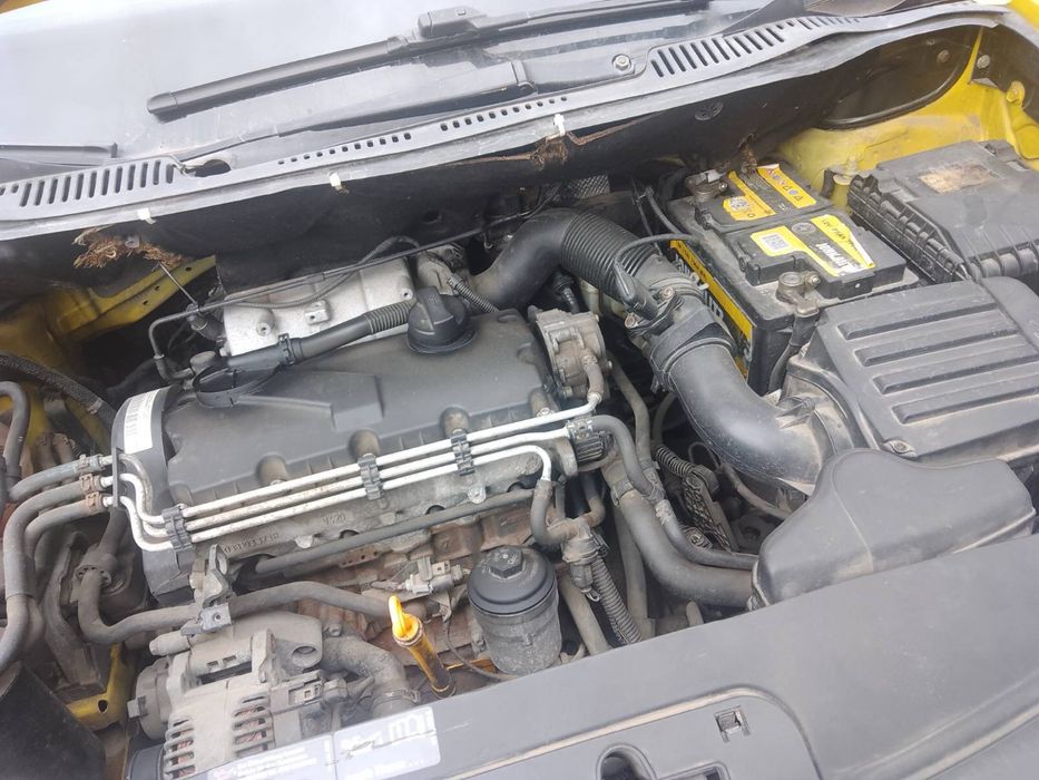 Продавам VW Caddy 2007