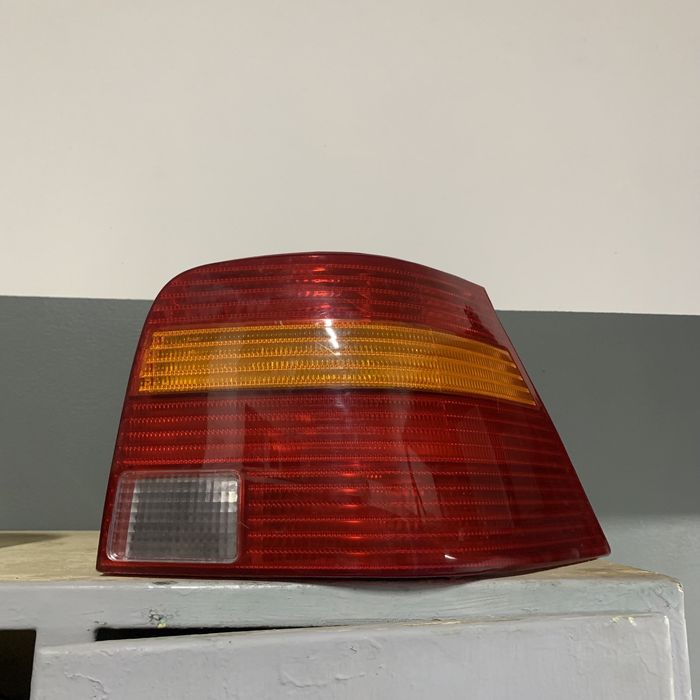 Golf 4 задний правый