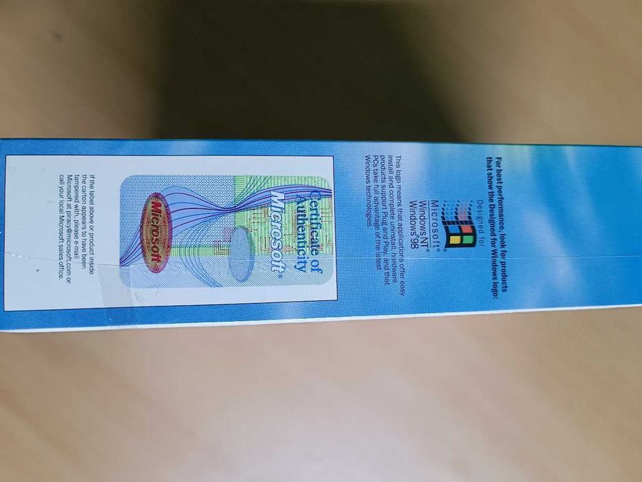 Оригинален Windows 98 - Неотворен! Колекционерско бижу за ценители!