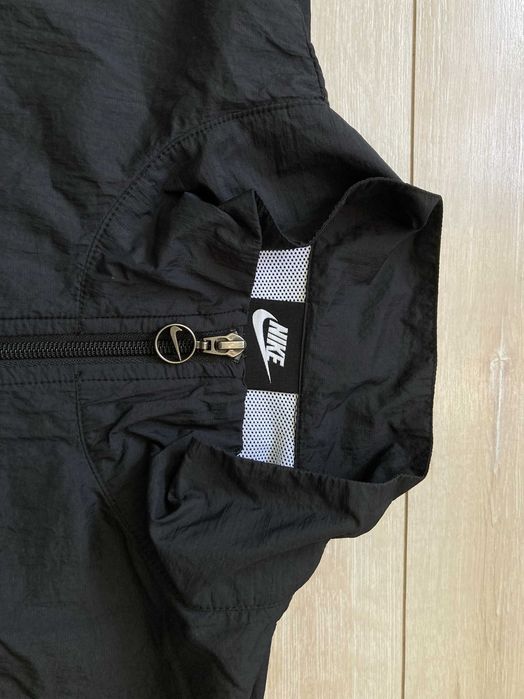 Найк Nike Windrunner женско горнище горница размер S Over Size