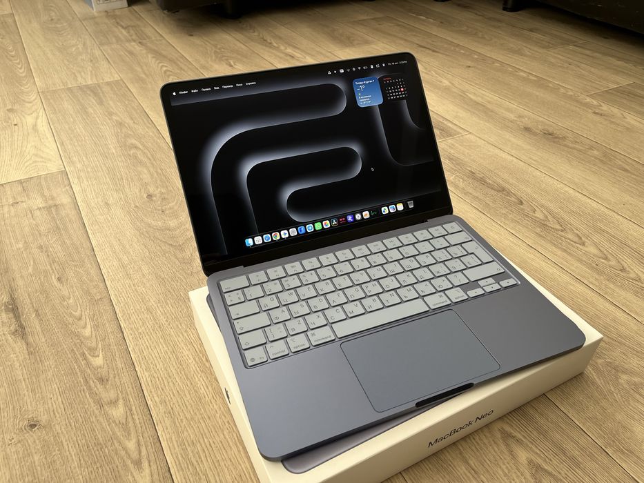 MacBook Neo 256gb в идеальном состоянии