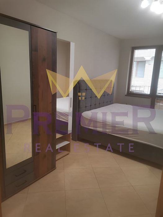 Дава се под наем Тристаен апартамент в Варна, Гръцка махала - 92 кв.м за 648.21 € - Снимка #8