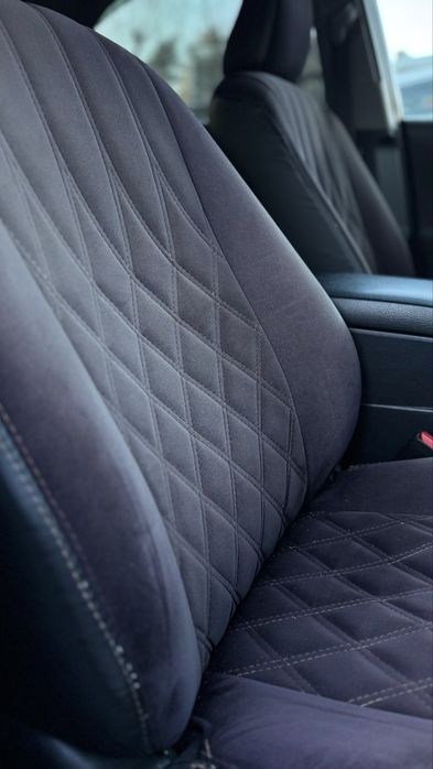 Чехлы на Камри 50