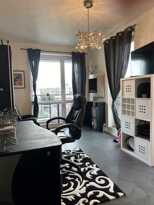 Дава се под наем Тристаен апартамент в София, Оборище - 110 кв.м за 1200 € - Снимка #7