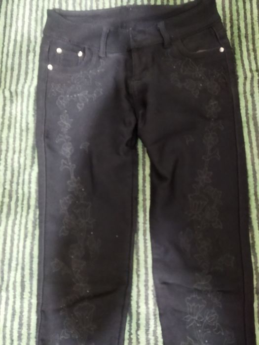 Классические чёрные утеплённые брюки на девочку