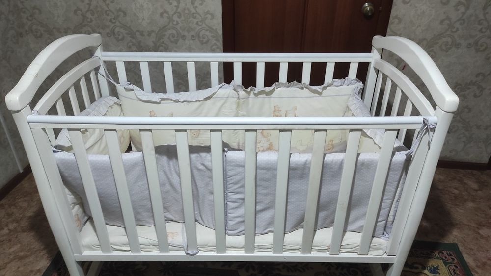 Срочно продам кроватку-манеж! + Подарок!!!