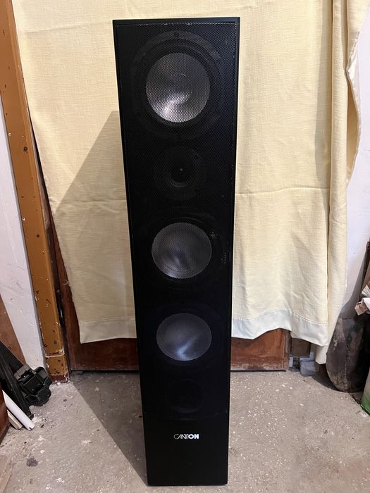 Vand boxe  de camera . 2 jbl , 1 canton