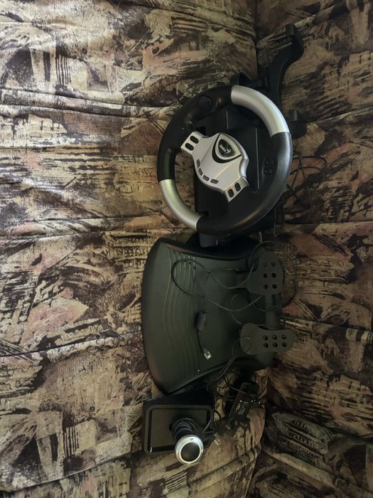 Volan gaming genius nefolosit