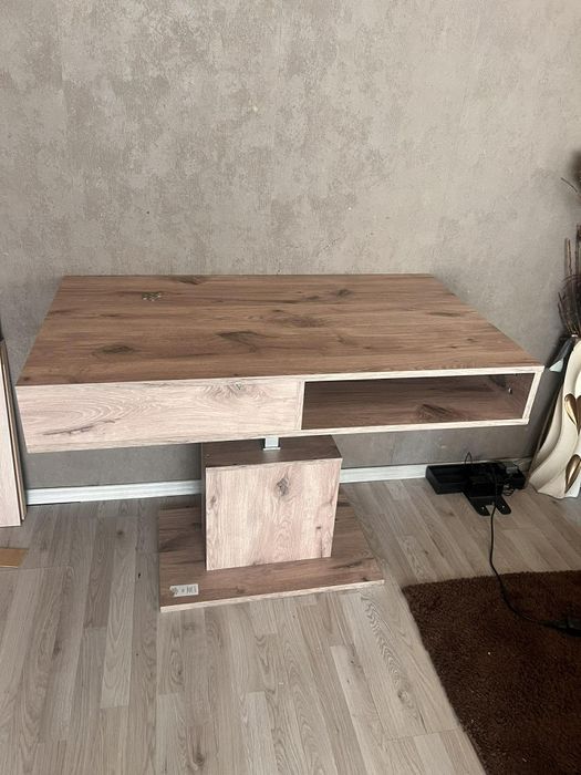 Трапезна маса  110/65