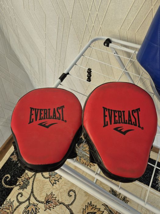 Продаю б/у протекторы