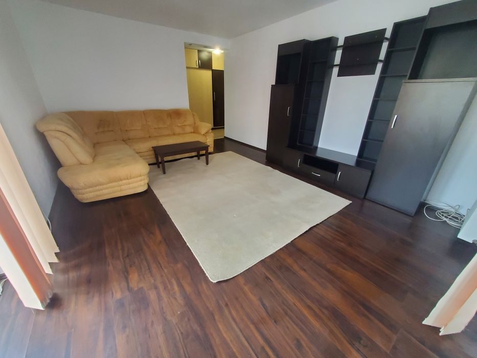 Apartament cu 1 camera, decomandat, zona Muzeul Apei