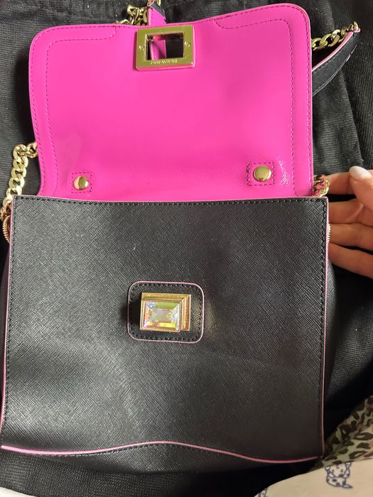 Juicy couture оригинална чанта с верига от естествена кожа