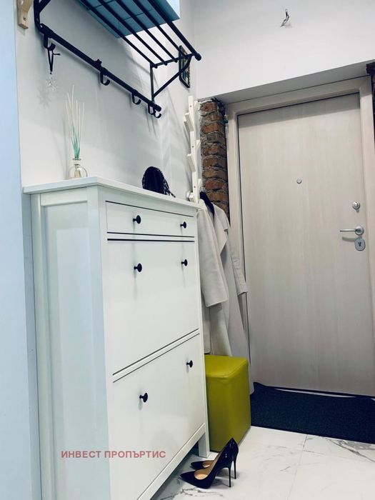 Продава се Двустаен апартамент в София, Център - 50 кв.м за 4398 €/кв.м - Снимка #9