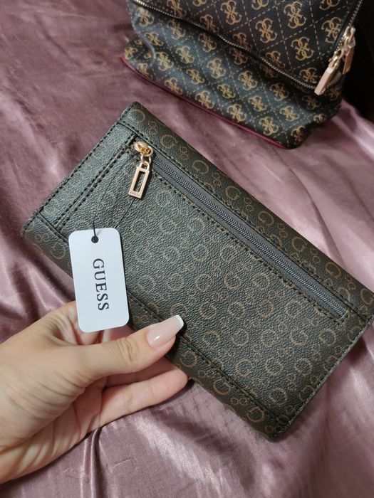 Ново оригинално портмоне Guess