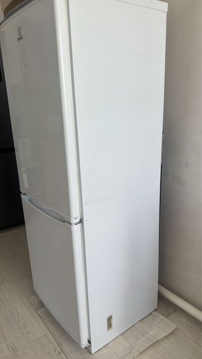 Продам холодильник в хорошем качестве