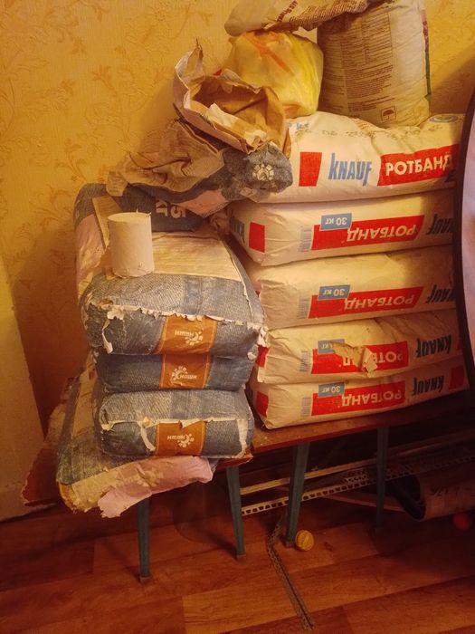 Продам строительные смеси