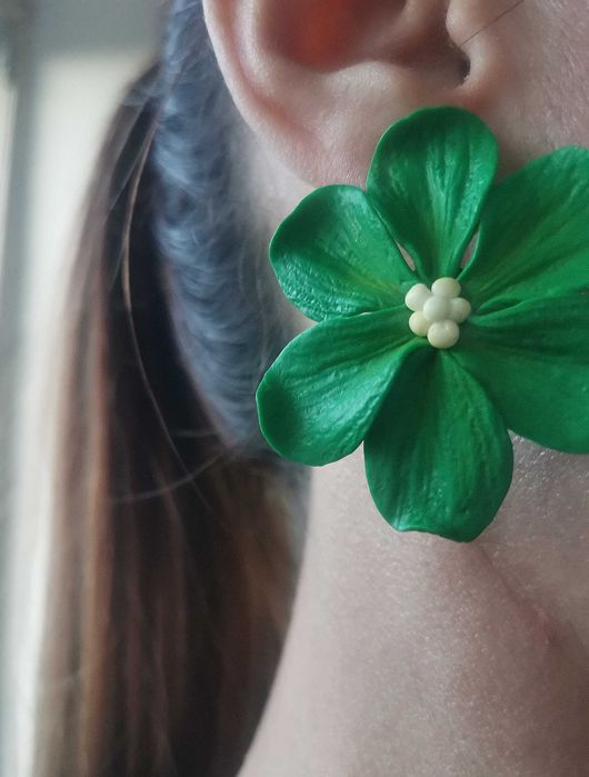 Cercei realizati manual din lut polimeric fimo