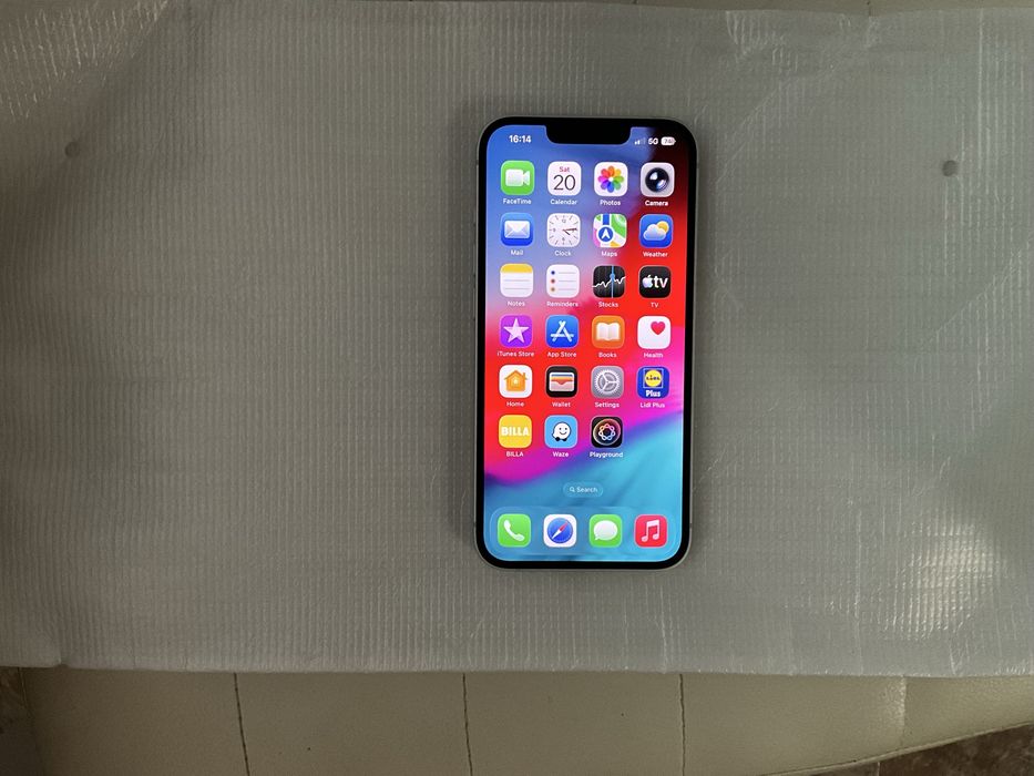 IPhone 17е 256гб Перфектен