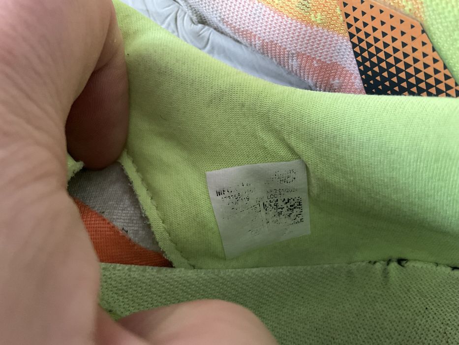 Маратонки New Balance Fantom Fit FuelCell Rebel