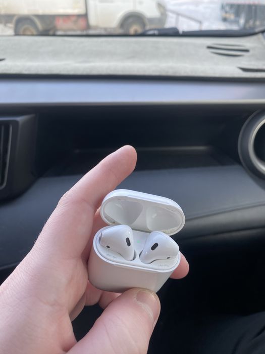 Айрподс 2 оригинал