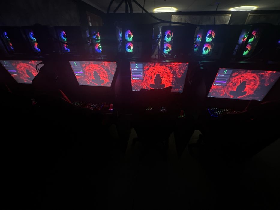 Продам компьютерный клуб