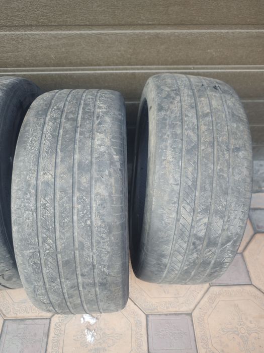 235/45/18 Hankook
