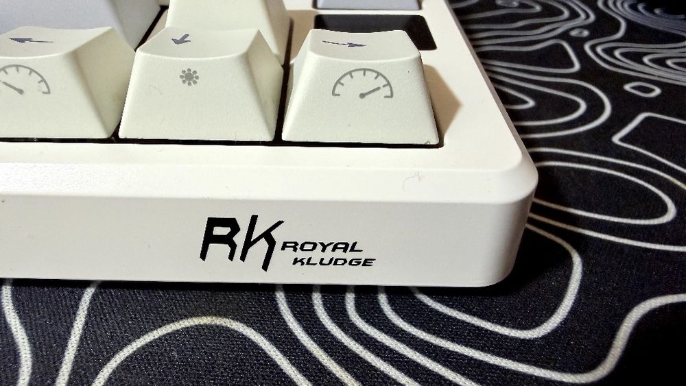 Срочно продается клавиатура RK-M75