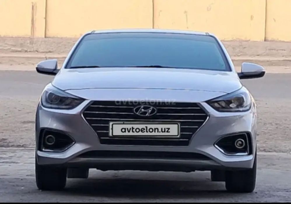 Hyundai Accent +5 full 2020 yil obmen na Hyundai Tucson